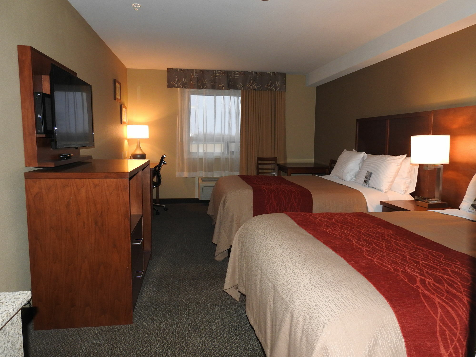 Comfort & Hotel 2*